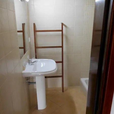 Holiday home Quinta Do Penedo - By Portugalferias *