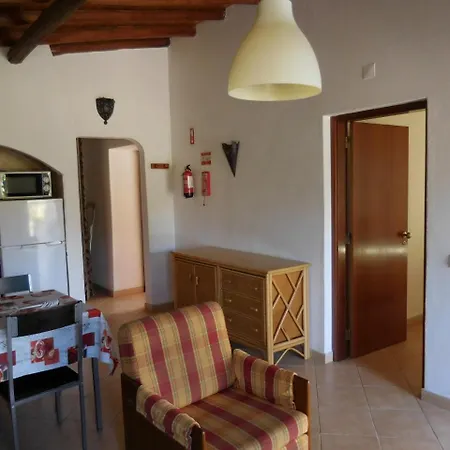Holiday home Quinta Do Penedo - By Portugalferias *